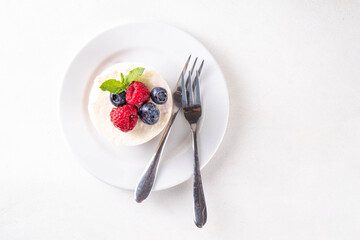 Mini vanilla New York cheesecakes