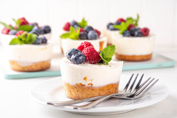 Mini vanilla New York cheesecakes