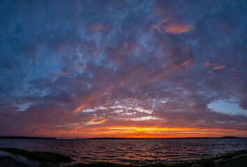 Obraz premium Sunset on the water