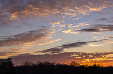 Fototapeta premium Bright sunset with colorful clouds