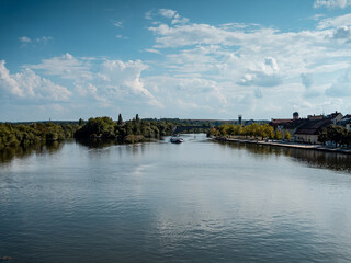 Fototapeta premium view of the river Main 