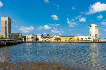 Fototapeta premium View of the historic center of Recife on the banks of the Capibaribe River
