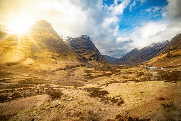 Escocia, viaje a las Highlands, las tres hermanas, las montañas más famosas de las tierras altas.