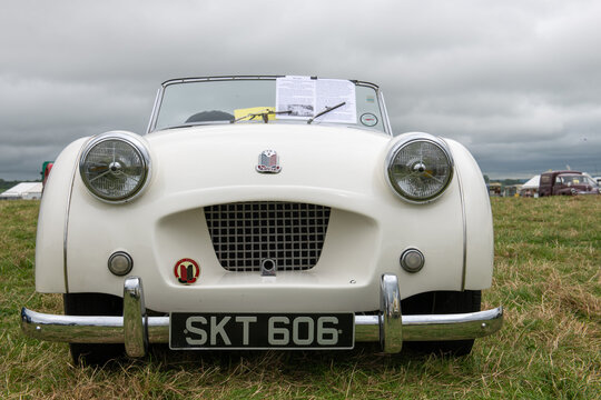 Photo of a Triumph TR2 from 1954