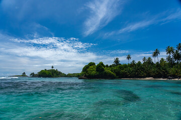 Tropical Island Paradise with Crystal Clear Water, Lush Greenery, and Serene Beaches - Stunning Caribbean Landscape for Eco-Tourism, Adventure, and Unspoiled Nature Travel Destinations