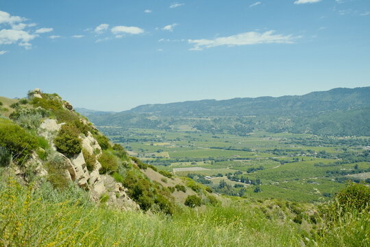Ojai, California hike in the hills with gorgeous scenery with bright blue skies and amazing views of the wineries and nature scenes