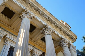 Obraz premium Classical exterior building
