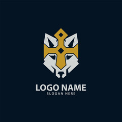 Fototapeta premium wolf king logo design vector
