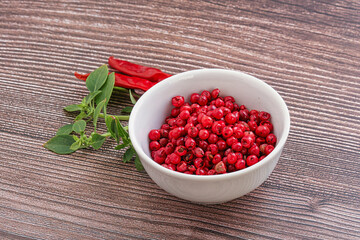 Red pepper seeds in the bowl