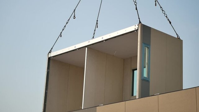 Modular Home Crane Images Browse 795 Stock Photos Vectors And Video