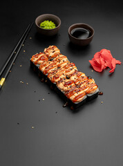 Baked unagi roll with eel