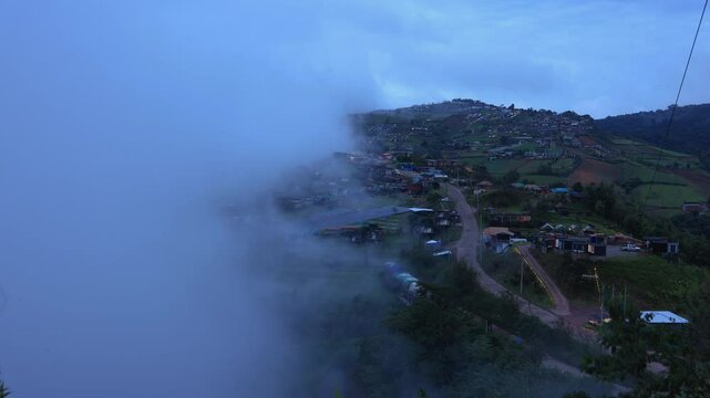 Timelapse clouds flowing at Phu Tub Berk village in the valley orning mist 4k.