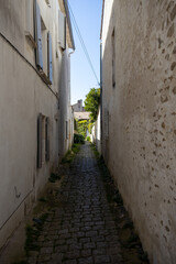 Obraz premium narrow street in the city