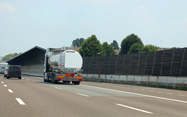 tanker truck for the transformation of highly flammable fuel with fire risk while racing on the highway to reach the fuel station