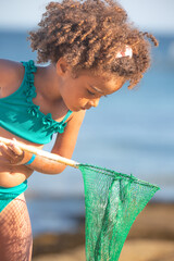 Enfant fille pêche