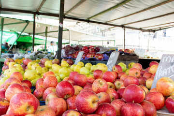 Frutas tropicais maça e pera