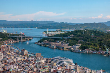 千光寺公園からの眺め。尾道水道と尾道の町並み(広島県尾道市)