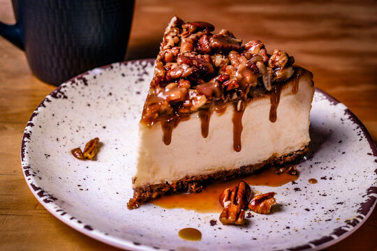 Pay de queso con nuez