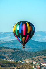 The magic and grandeur of ballooning with images that reveal the beauty of one of the most fascinating sports in the world. The serene flight of colorful balloons against the endless sky