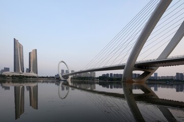 Obraz premium bridge in the city