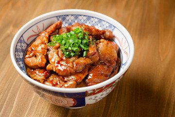 豚丼