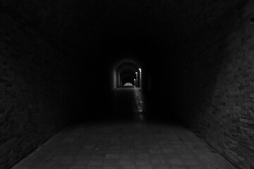 トンネル２