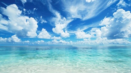 Fototapeta premium Azure ocean under blue sky