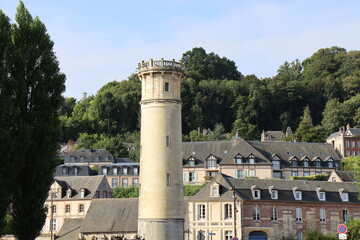 Fototapeta premium Ancien phare, vue de l'extérieur, ville de Honfleur, département du Calvados, France