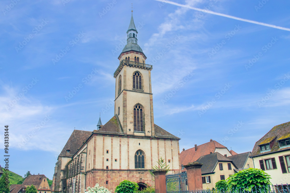 Wall mural eglise saint-pierre-et-saint-paul d'andlau, ancienne église abbatiale construite entre les xiième et