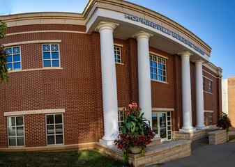 Hopkinsville, Kentucky municipal services building entrance with tall, white columns in front of it