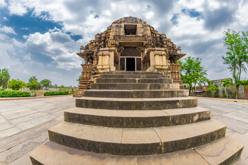 Vamana temple in khajuraho the group of monuments of hindu and jain temples in chhatarpur district, madhya pradesh, India.Unesco world heritage site.