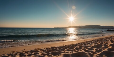 Obraz premium A bright and clear sunny day with the sun shining down on the ocean.