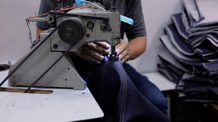 Jeans factories are producing large quantities.	
