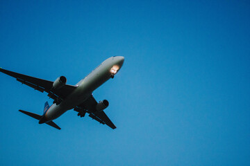 airplane in flight