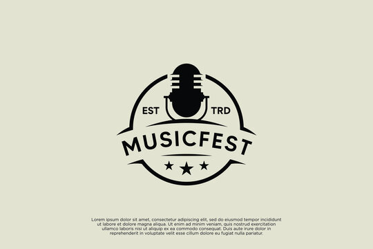 Microphone round emblem logo design. Voice, podcast, karaoke logo retro style