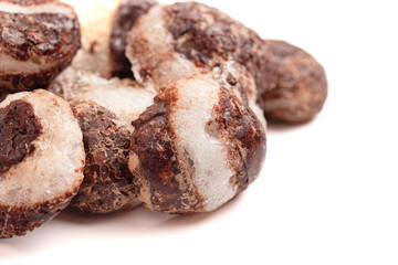 Crunchy Freeze Dried Chocolate Covered Cream Filled Mint Candy Pieces