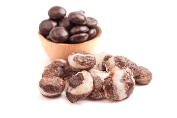 Crunchy Freeze Dried Chocolate Covered Cream Filled Mint Candy Pieces