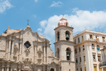Obraz premium Cuba, Havana. Havana Cathedral. The Cathedral of the Virgin Mary of the Immaculate Conception. Cuban Baroque facade. 2016-04-02