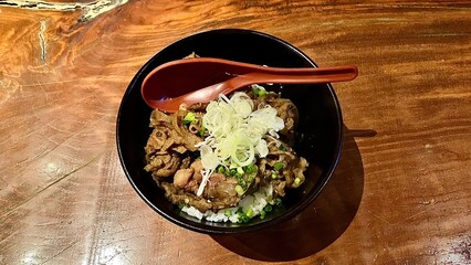 豚丼