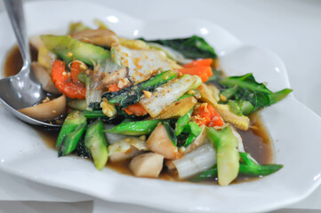 stir fried vegetable in oyster sauce or vegetable salad