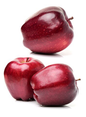 Obraz premium Red apples isolated on white background