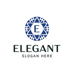 Classic Crest Logo Design for Elegant and Timeless Brands