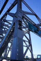 Naklejka premium bridge over the river