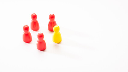 yellow in five red team