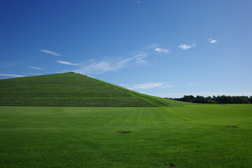 札幌モエレ沼での胸をすく青空、最高の天気