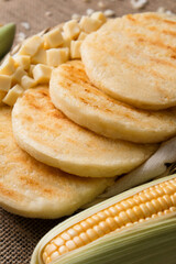 Arepa y queso