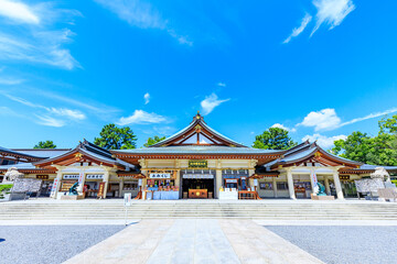 Naklejka premium 夏の広島護国神社 広島県広島市 Hiroshima Gokoku Shrine in summer. Hiroshima Pref, Hiroshima City.
