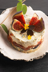 Appetizer - gorgonzola with mascarpone, figs, honey and herbs