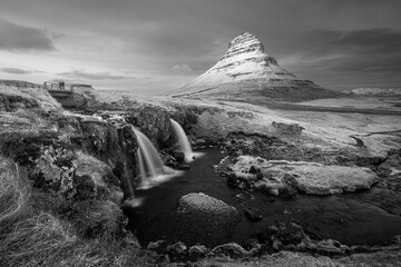 Kirkjufellsfoss in a moody day - Black and White