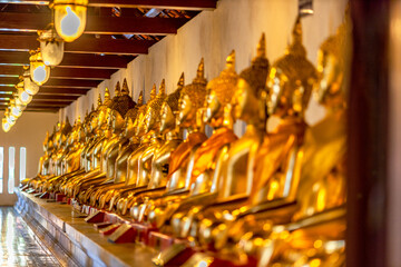 Background of the religious tourist attraction Wat Phra Sri Rattana Mahathat Worahawihan There is a pair of Buddha statues in Phitsanulok. Tourists often come to pay respect.